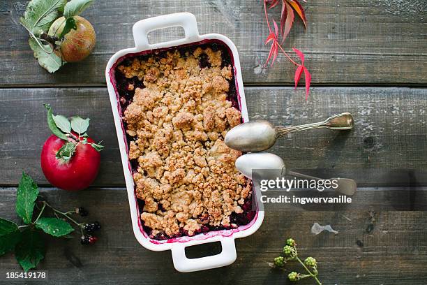 apple berry crumble - cobbler stock pictures, royalty-free photos & images