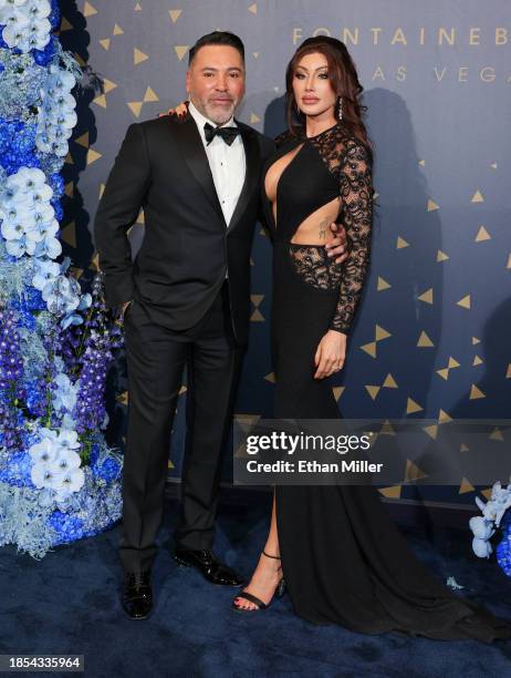 Oscar De La Hoya and Holly Sonders attend the grand opening of Fontainebleau Las Vegas on December 13, 2023 in Las Vegas, Nevada.