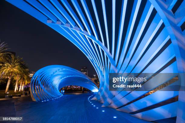 fondo abstracto geométrica arquitectura concreta - arquitectura fotografías e imágenes de stock
