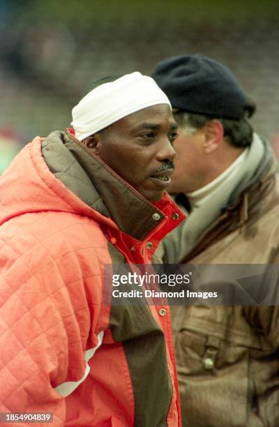 Director of pro personnel Ozzie Newsome of the Cleveland Browns looks on prior to a game against the Houston Oilers at Cleveland Municipal Stadium on...