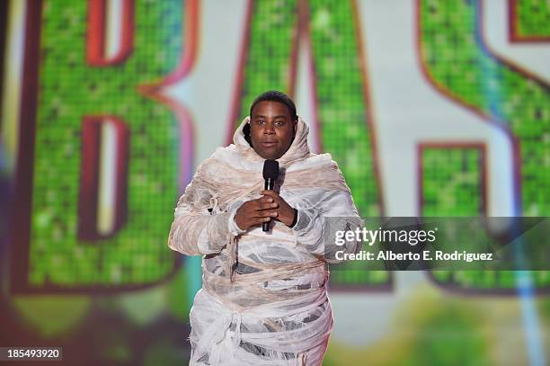 Actor Kenan Thompson attends the Hub Network's 1st Annual Halloween Bash at Barker Hangar on October 20, 2013 in Santa Monica, California.