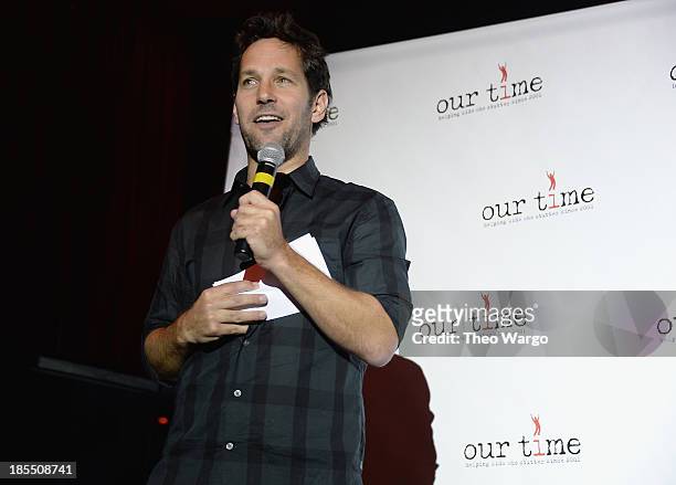 Paul Rudd attends the Paul Rudd 2nd Annual All-Star Bowling Benefit at Lucky Strike on October 21, 2013 in New York City.