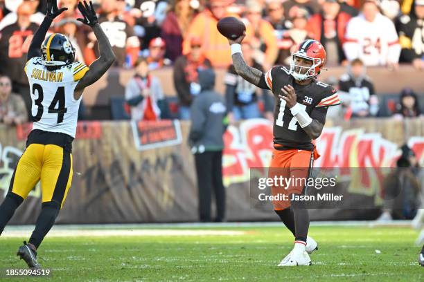 Quarterback Dorian Thompson-Robinson of the Cleveland Browns passes during the fourth quarter against the Pittsburgh Steelers at Cleveland Browns...