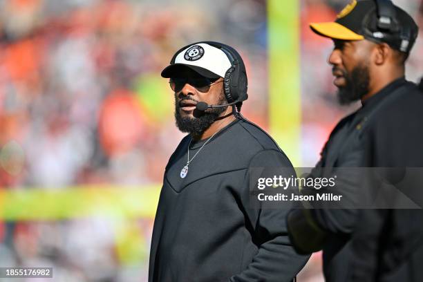 Head coach Mike Tomlin of the Pittsburgh Steelers watches from the sidelines during the first half against the Cleveland Browns at Cleveland Browns...