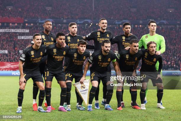 Players of Real Madrid pose for a team photo prior to the UEFA Champions League match between 1. FC Union Berlin and Real Madrid CF at Olympiastadion...