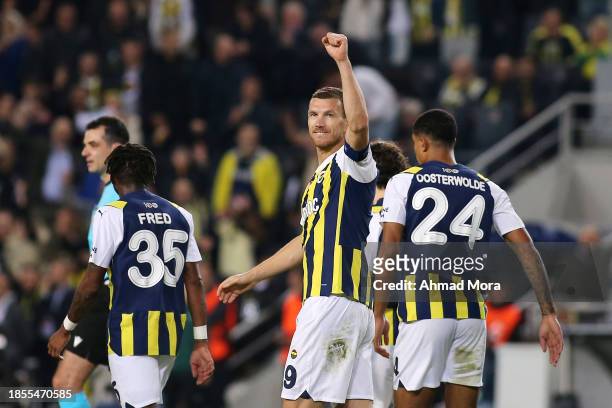 Edin Dzeko of Fenerbahce celebrates after scoring their team's third goal during the UEFA Europa Conference League match between Fenerbahce SK and FC...
