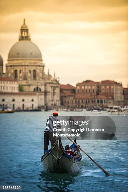 when in venice... | venezia [explore] - venezia stockfoto's en -beelden