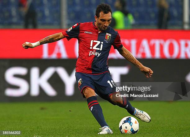 Francesco Lodi of Genoa CFC in action during the Serie A match between Genoa CFC and AC Chievo Verona at Stadio Luigi Ferraris on October 20, 2013 in...