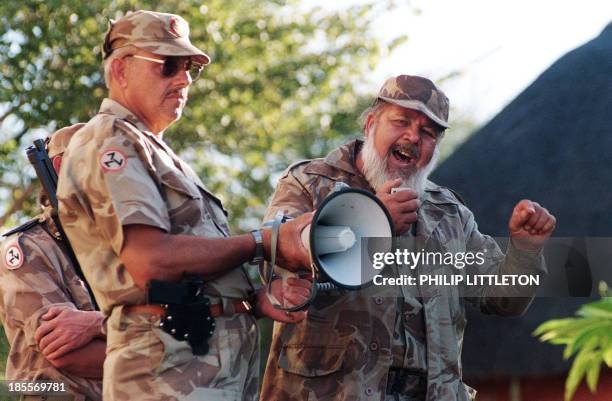 Eugene Terreblanche, leader of the South African far-right political  movement the Afrikaners Weerstandsbeweging (AWB), addresses an AWB public  meeting in Boksburg, South Africa on February 22, 1989. (AP Photo Stock  Photo - Alamy