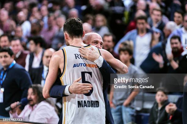 Pablo Laso, coach of FC Bayern Munich congratulates Rudy Fernandez of Real Madrid at the end of the Turkish Airlines EuroLeague Regular Season Round...
