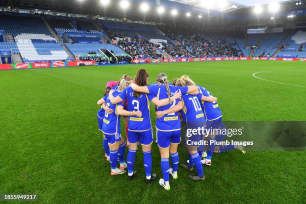 Players of Leicester City Women before the Leicester City v West Ham United - Barclays Women´s Super League match at King Power Stadium on December...