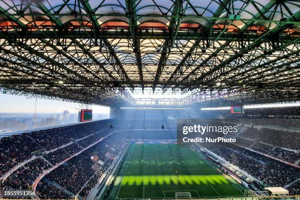 The atmosphere is electric in the San Siro Stadium during the match between AC Milan and AC Monza for Serie A at Giuseppe Meazza Stadium in Milan,...