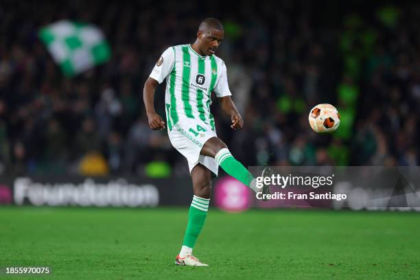 William Carvalho of Real Betis in action during a UEFA Europa League Group C Match between Real Betis and Rangers FC at Estadio Benito Villamarin on...