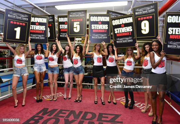 Model Boxing Model Boxing Match Photos and Premium High Res Pictures - Getty Images