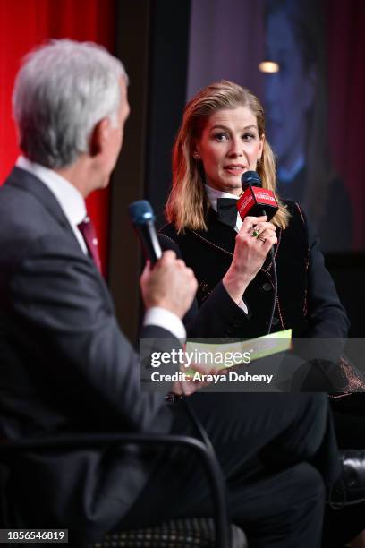 Rosamund Pike Photos and Premium High Res Pictures - Getty Images