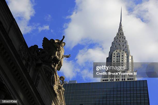 grand central terminal and chrysler building - the chrysler building and grand central station stock pictures, royalty-free photos & images