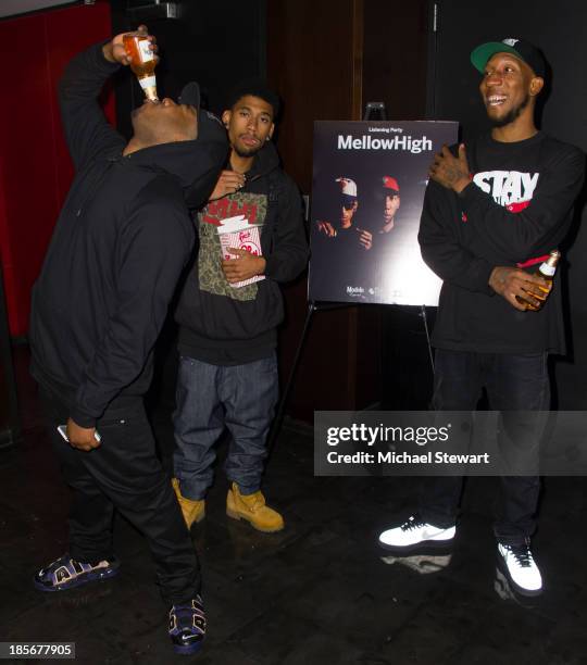 Tra Mellow Rapper 109 fotos e imagens de alta resolução de Hodgy Beats - Getty Images