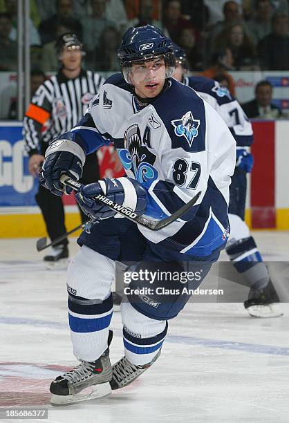 Sidney Crosby of the Rimouski Oceanic skates during the 2005 Mastercard Memorial Cup Tournament on May 22-29, 2005 in London, Ontario, Canada.