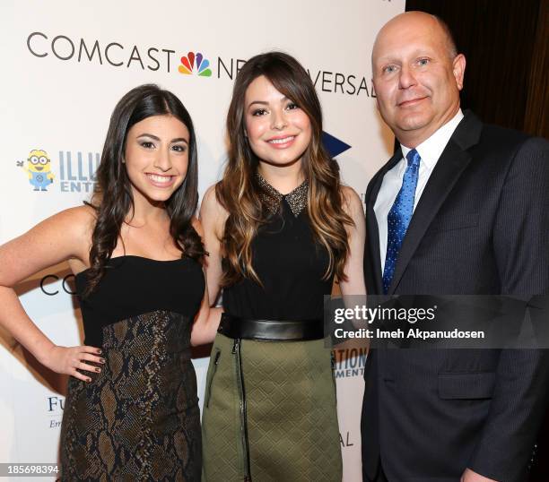 Actresses Dana Gaier, Miranda Cosgrove, and producer/CEO of Illumination Entertainment Chris Meledandri attend the STARS 2013 Benefit Gala By The...