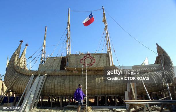 The ocean vessel "Viracocha II" is seen as preparations are being made to begin the trip from Chile to Australia 28 February 2003 in Santiago, Chile....