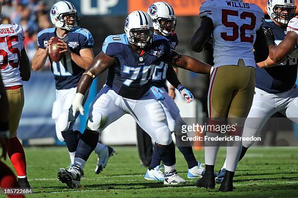 Chance Warmack of the Tennessee Titans plays against the San Francisco 49ers at LP Field on October 20, 2013 in Nashville, Tennessee.