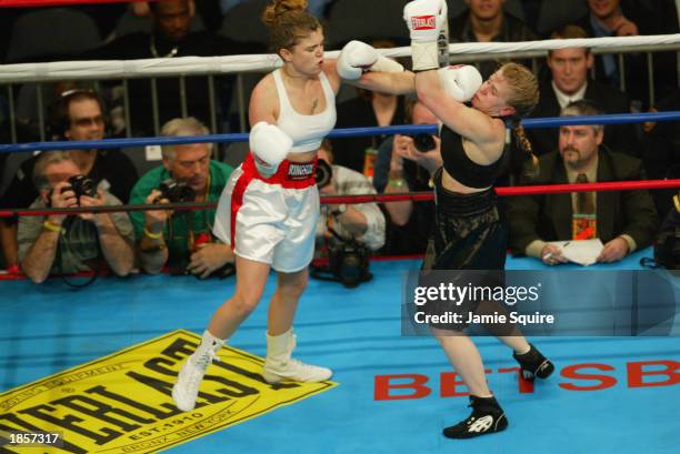 74 Tonya Harding Boxing Stock Photos, High-Res Pictures, and Images ...