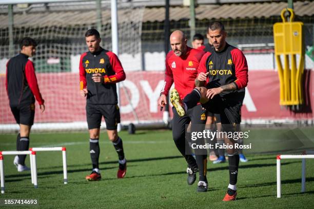 Roma player Leonardo Spinazzola during a training session at Centro Sportivo Fulvio Bernardini on December 15, 2023 in Rome, Italy.