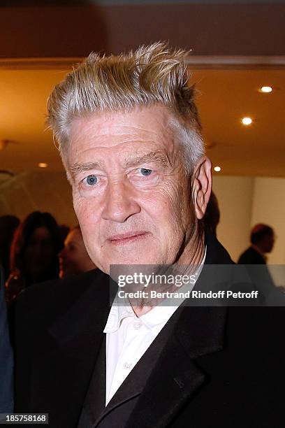 David Lynch attends the 'Ron Mueck' Exhibition : Closing Night at 'Fondation Cartier pour L'Art Contemporain' on October 24 Paris, France.