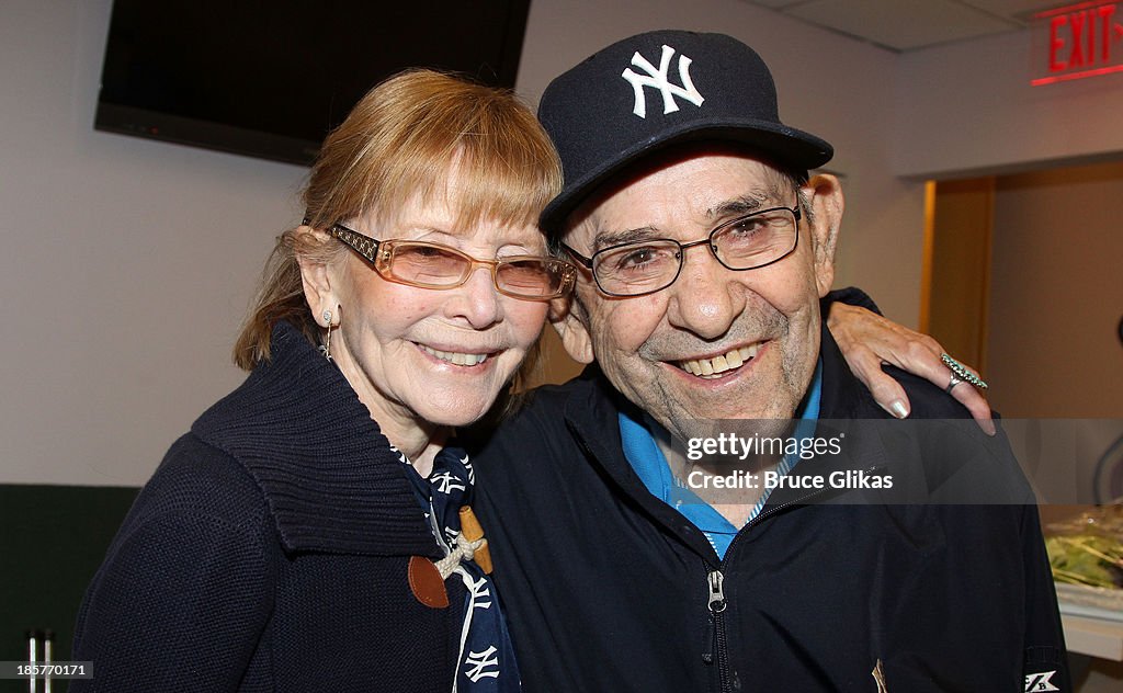 Yogi Berra Meets The Upcoming Cast Of Broadway's "Bronx Bombers"