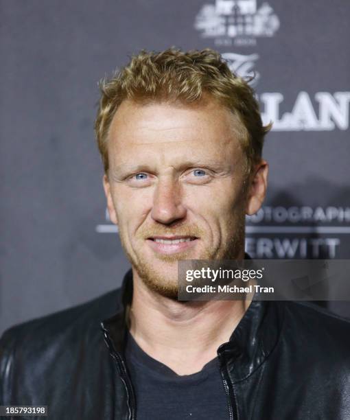Kevin McKidd arrives at the debut of the 4th Edition of The Macallan Masters of Photography series by Elliott Erwitt held at Leica Gallery Los...