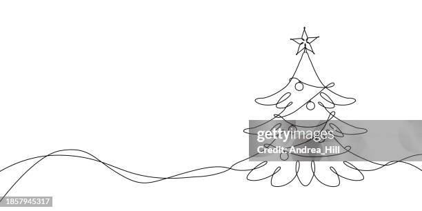 stockillustraties, clipart, cartoons en iconen met christmas tree in the snow continuous line drawing with editable stroke. - kerstboom
