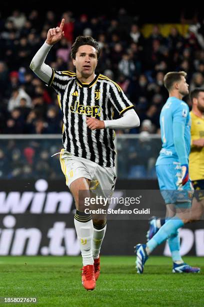 Federico Chiesa of Juventus FC celebrates a goal during the Serie A TIM match between Genoa CFC and Juventus at Stadio Luigi Ferraris on December 15,...