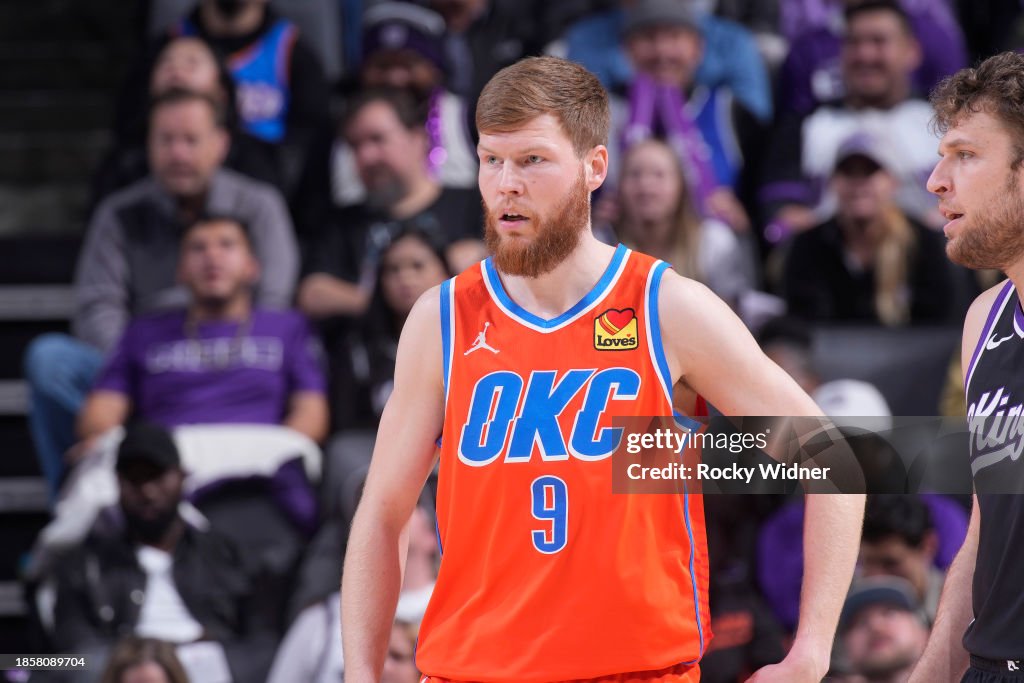 Oklahoma City Thunder v Sacramento Kings