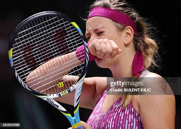 Li Na Injured 126 Li Na Injury Stock Photos, High-Res Pictures, and Images - Getty Images