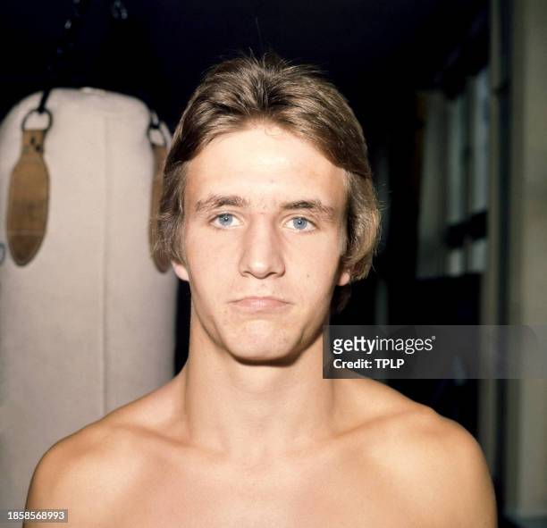 British super welterweight boxer Tony Hudson poses for a portrait in London, England, September 22, 1975.