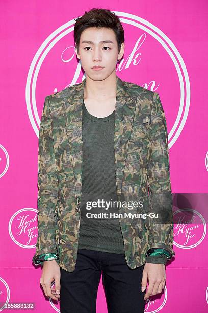 South Korean actor Lee Hyun-Woo attends during at the 'Kwak Hyun-Joo' show on day five of the Seoul Fashion Week Spring/Summer 2014 at Yeoido Park on...