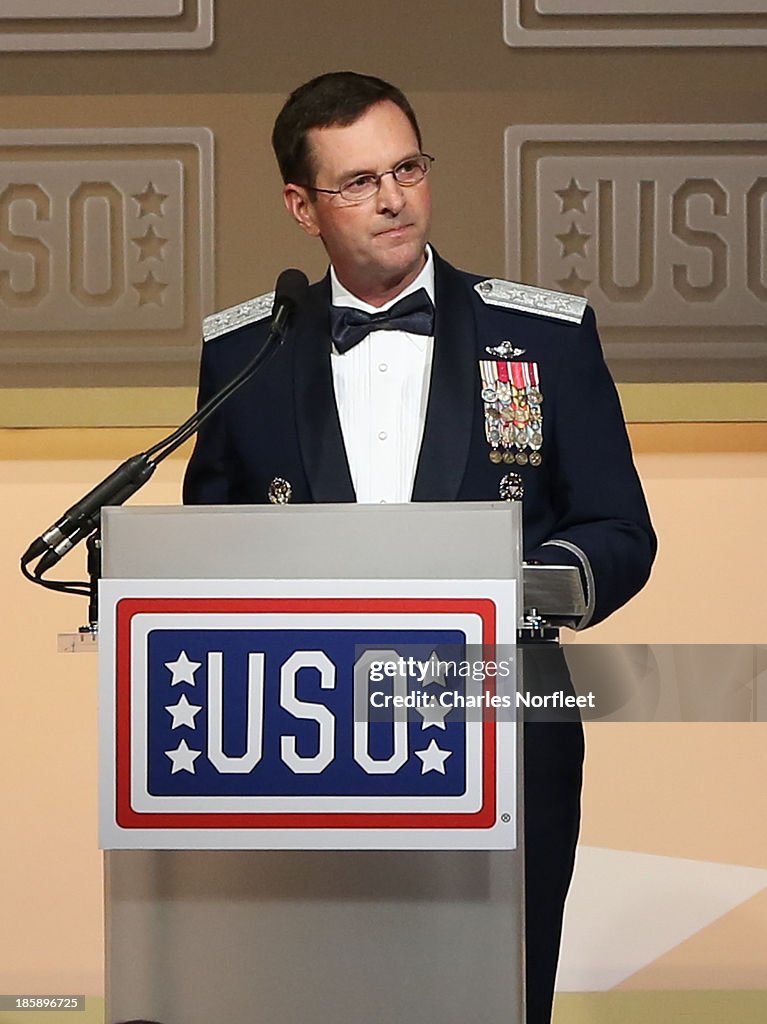 2013 USO Gala