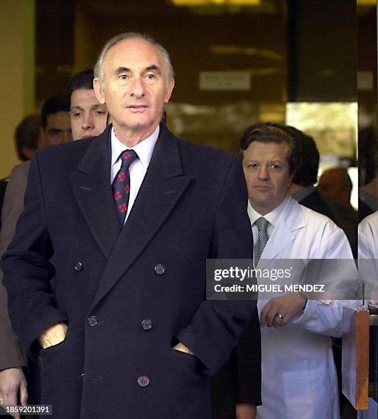 Argentinian President Fernando de la Rua exits the Cardiovascular Institute in Buenos Aires, Argentina, 20 July 2001. De la Rua, who is 64 years old,...