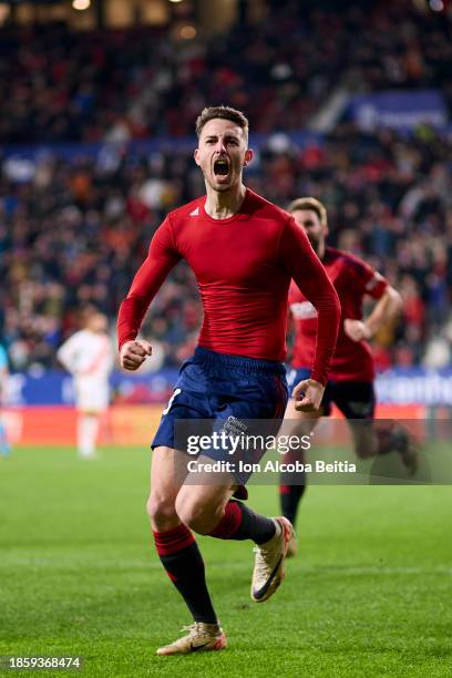 Raul Garcia of CA Osasuna celebrates after scoring his team's first goal during the LaLiga EA Sports match between CA Osasuna and Rayo Vallecano at...