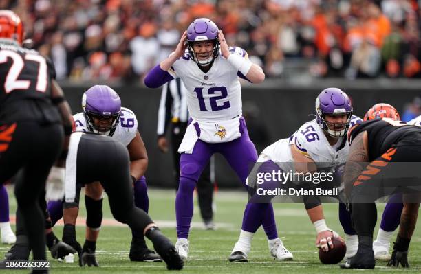 Nick Mullens of the Minnesota Vikings calls a play in the first quarter of the game against the Cincinnati Bengals at Paycor Stadium on December 16,...