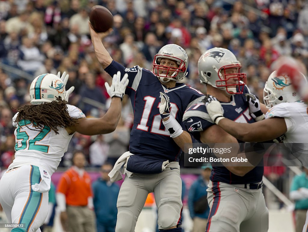 Miami Dolphins Vs. New England Patriots At Gillette Stadium