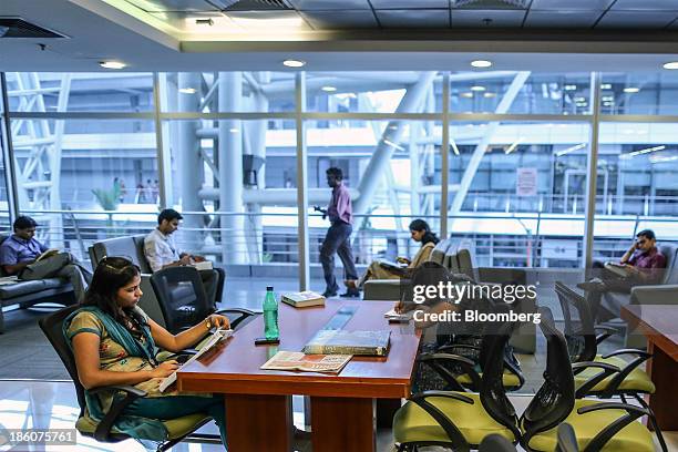Tcs Library Tcs Campus Photos and Premium High Res Pictures - Getty Images