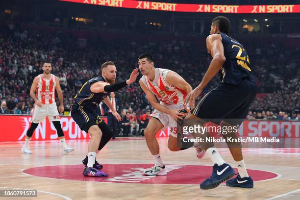 Luka Mitrovic of Crvena Zvezda drives to the basket during the 2023/2024 Turkish Airlines EuroLeague, Round 15 match between Craven Zvzeda and Real...