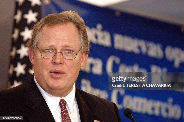 Undersecretary of commerce for the US, Grant Aldonas, gives a speech 16 October 2002, during an event where a joint Declaration for comercial...