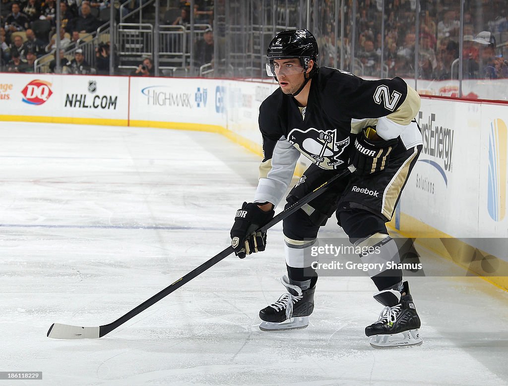 Colorado Avalanche v Pittsburgh Penguins