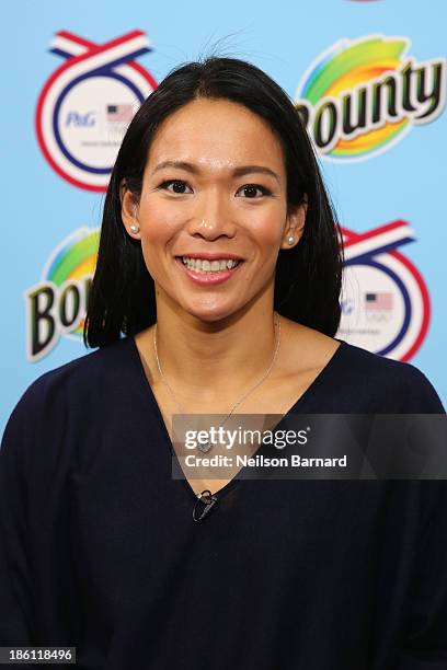 324 Us Olympian Julie Chu Stock Photos, HighRes Pictures, and Images