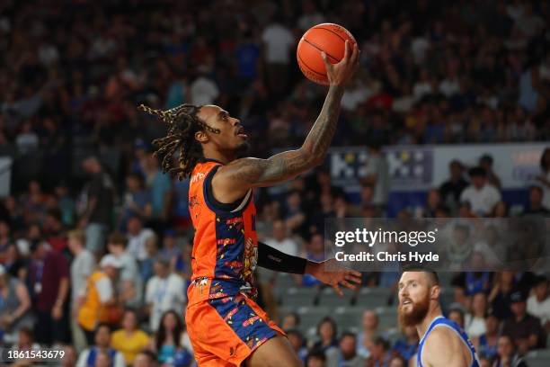 Tahjere McCall of the Taipans shoots during the round 11 NBL match between Brisbane Bullets and Cairns Taipans at Nissan Arena, on December 17 in...