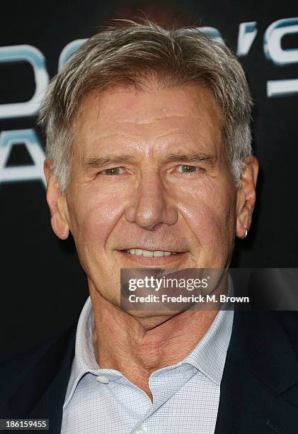 Actor Harrison Ford attends the Premiere of Summit Entertainment's "Ender's Game" at the TCL Chinese Theatre on October 28, 2013 in Hollywood,...