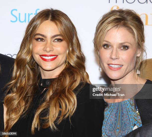 Julie Bowen Sofia Vergara Photos and Premium High Res Pictures - Getty