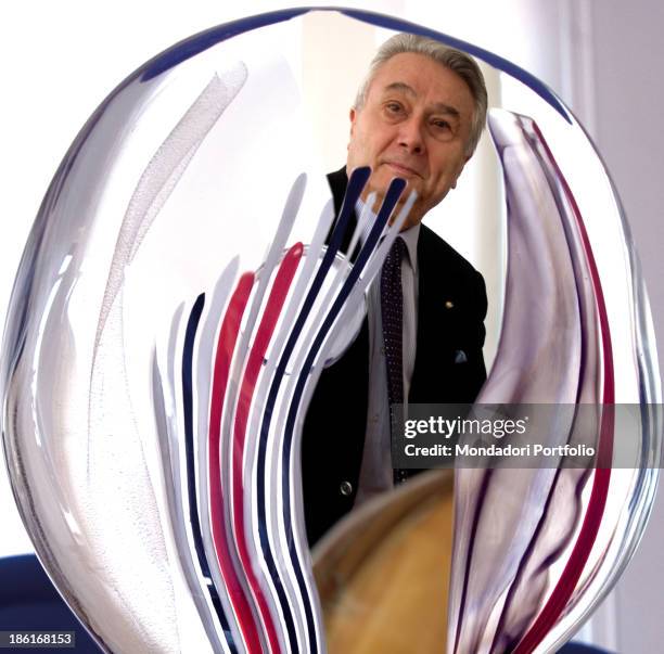 Italian writer and journalist Alberto Arbasino getting the lifetime achievement Piero Chiara literary Award. Varese, February 2005 .